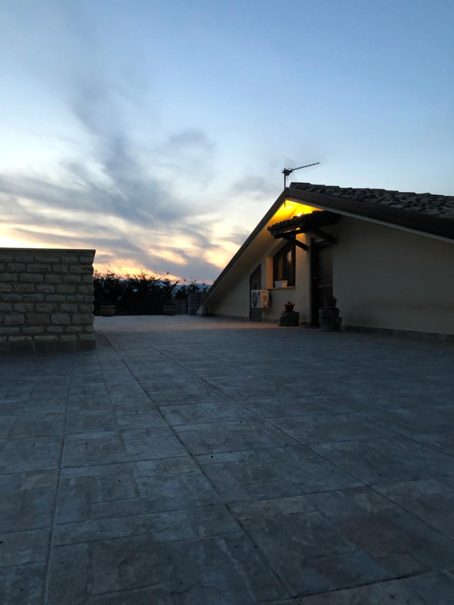 Agriturismo Serra Moneta Santo Stefano Quisquina المظهر الخارجي الصورة